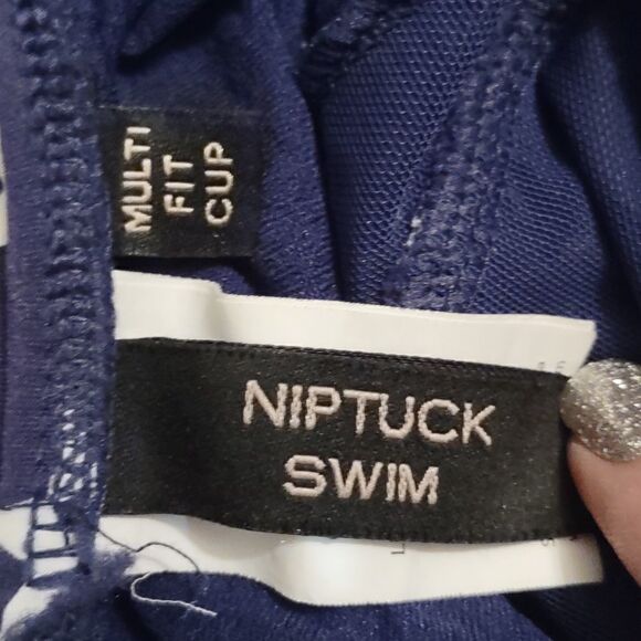 Niptuck Women's size 4 blue white star print shirred one piece swimsuit - Picture 4 of 7